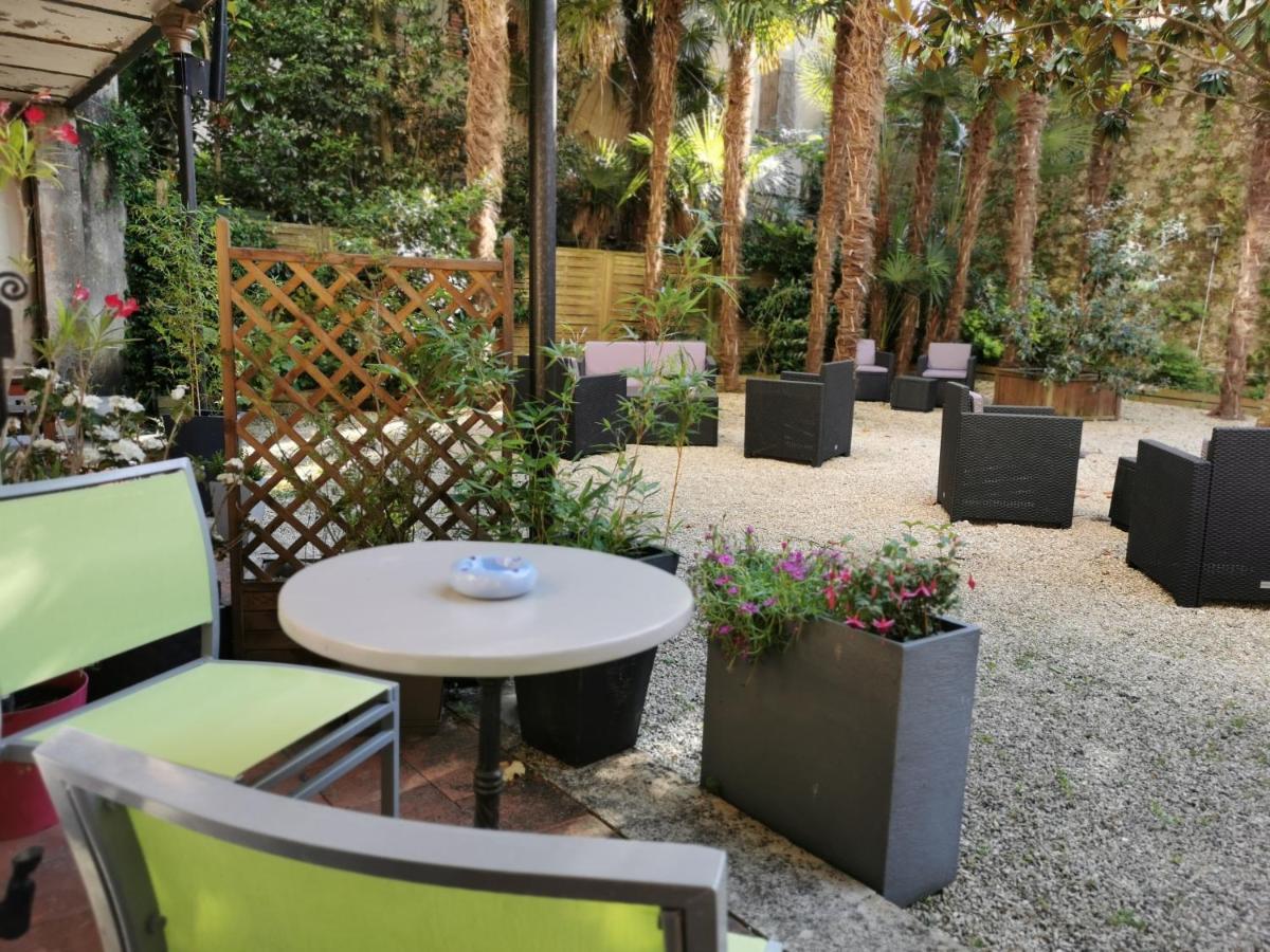 Hotel Le St Vincent Roquefort-sur-Soulzon Zewnętrze zdjęcie