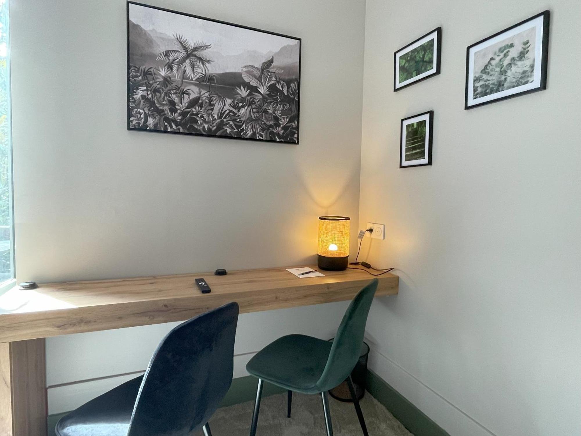 Hotel Le St Vincent Roquefort-sur-Soulzon Zewnętrze zdjęcie