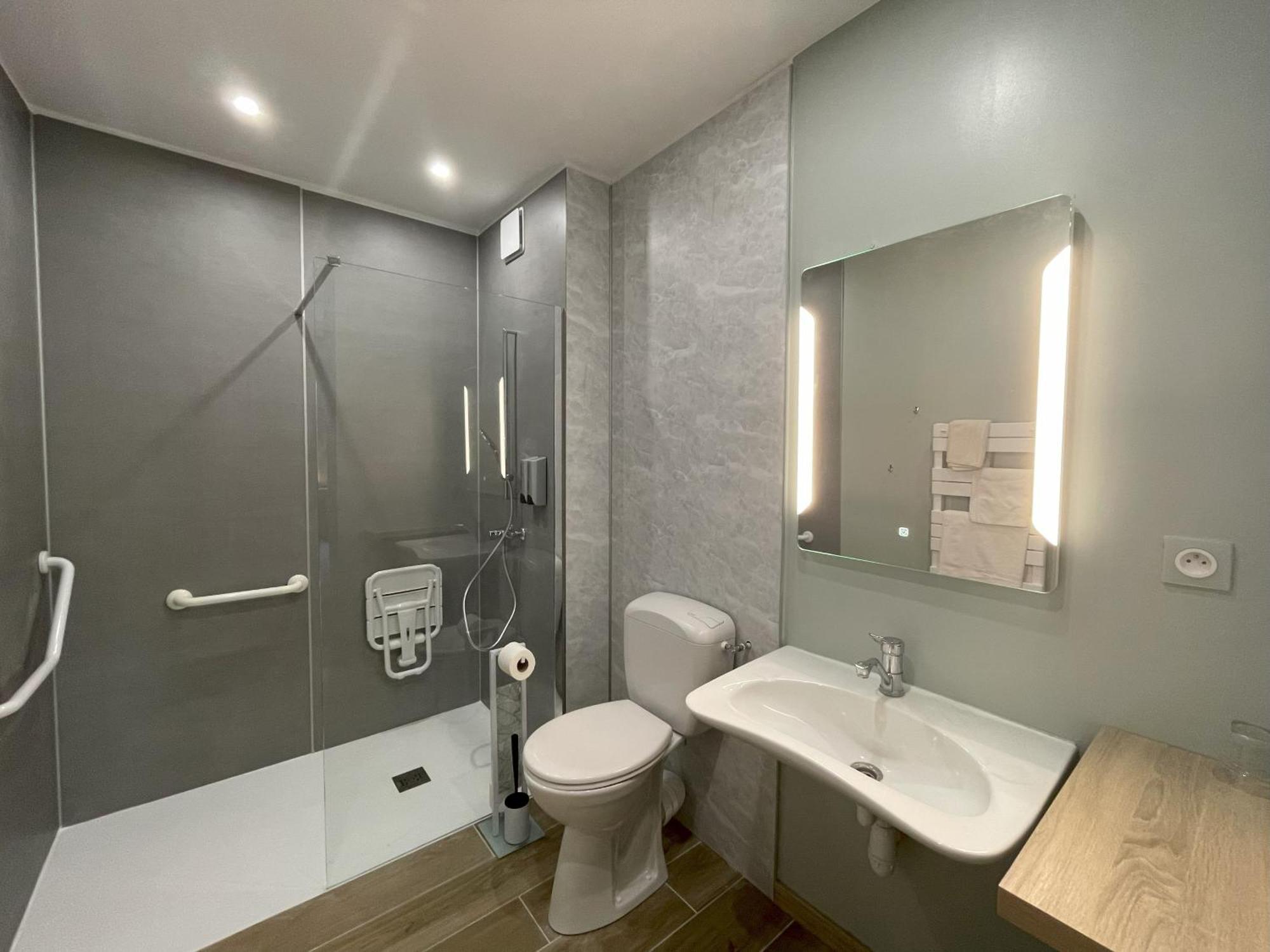 Hotel Le St Vincent Roquefort-sur-Soulzon Zewnętrze zdjęcie