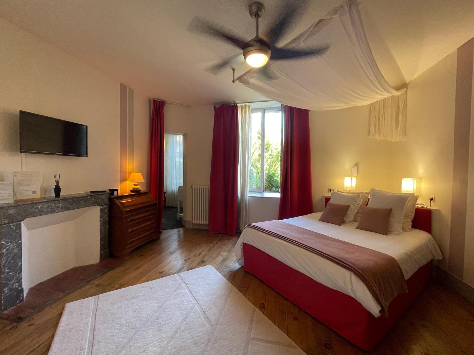 Hotel Le St Vincent Roquefort-sur-Soulzon Zewnętrze zdjęcie