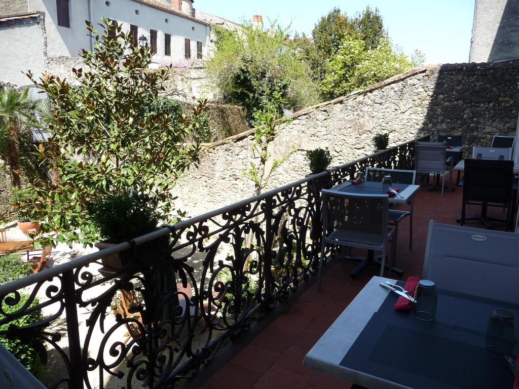 Hotel Le St Vincent Roquefort-sur-Soulzon Zewnętrze zdjęcie