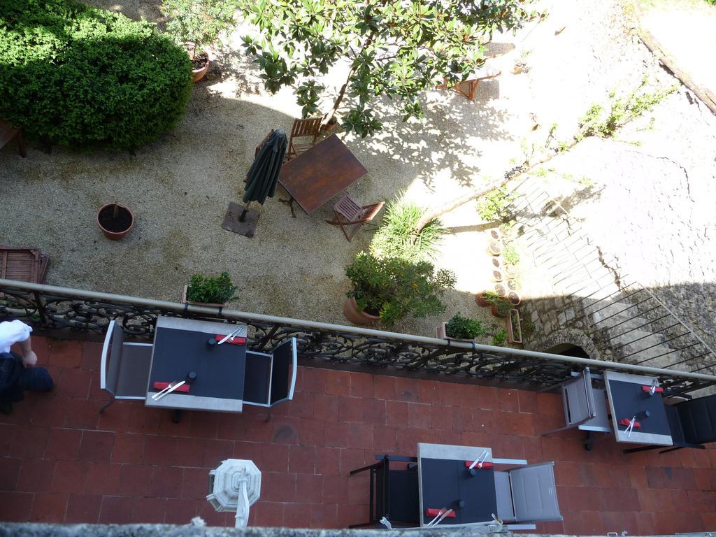 Hotel Le St Vincent Roquefort-sur-Soulzon Zewnętrze zdjęcie