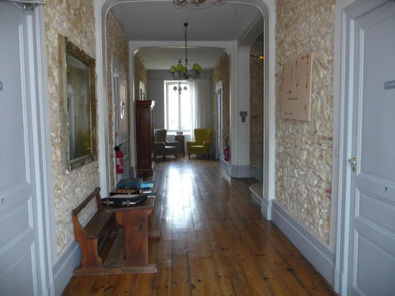 Hotel Le St Vincent Roquefort-sur-Soulzon Zewnętrze zdjęcie
